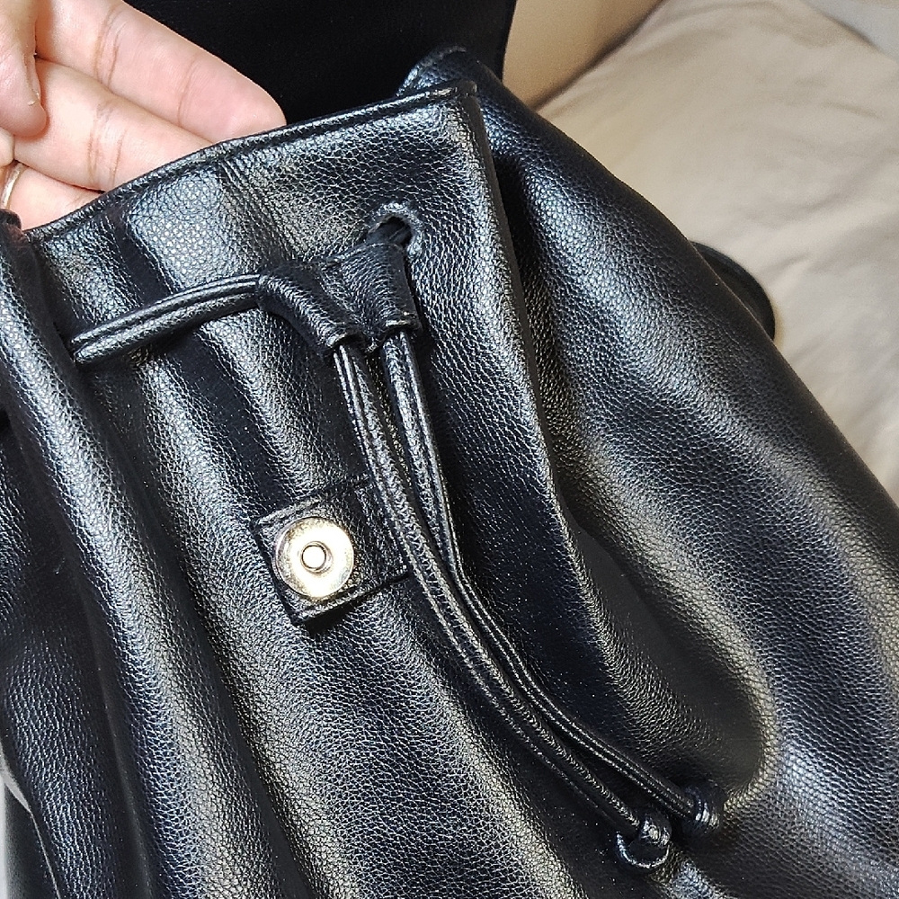 Victoria's Secret Sleek Black Backpack - Picture 6 of 9